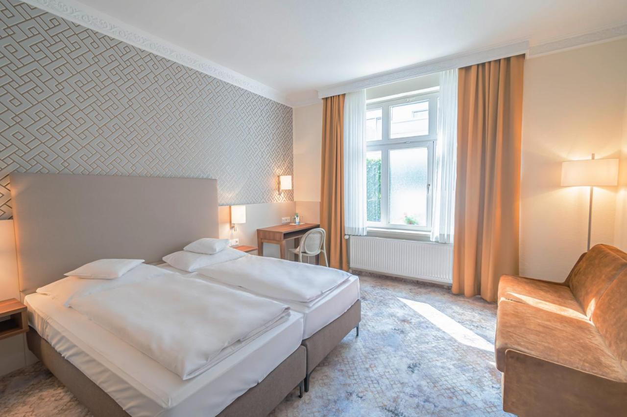 Hotel Villa Am Kurpark Bad Homburg vor der Höhe Exterior photo