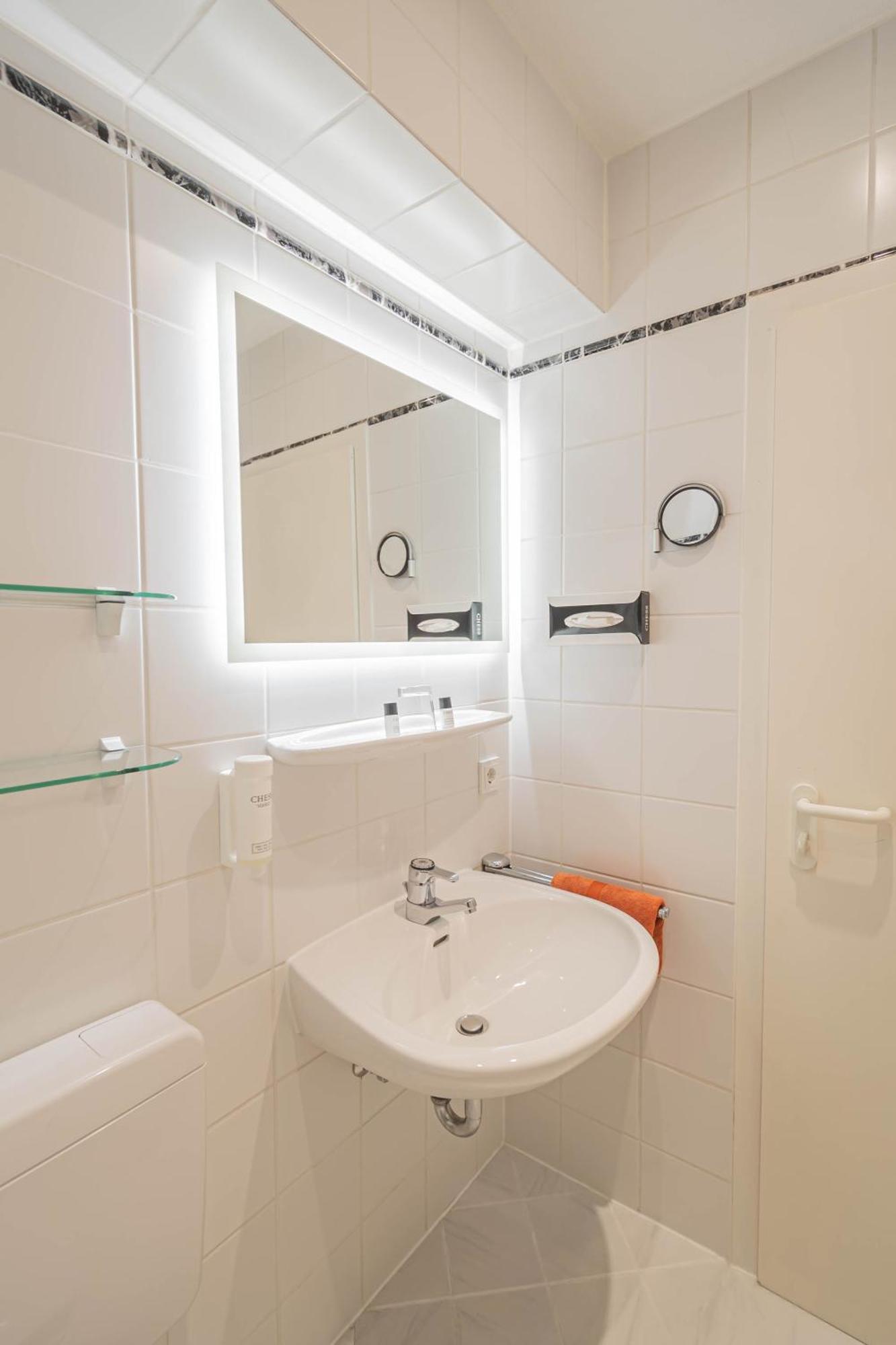 Hotel Villa Am Kurpark Bad Homburg vor der Höhe Room photo