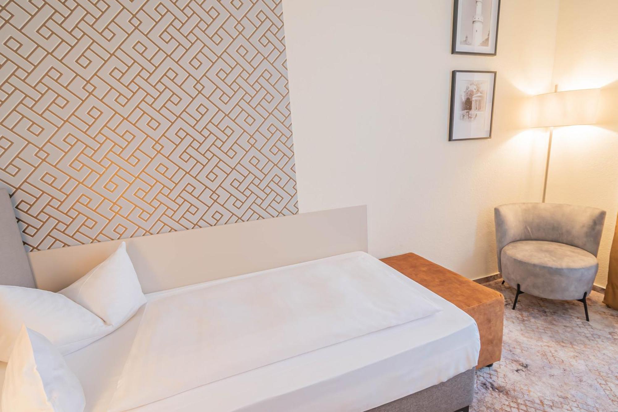 Hotel Villa Am Kurpark Bad Homburg vor der Höhe Room photo
