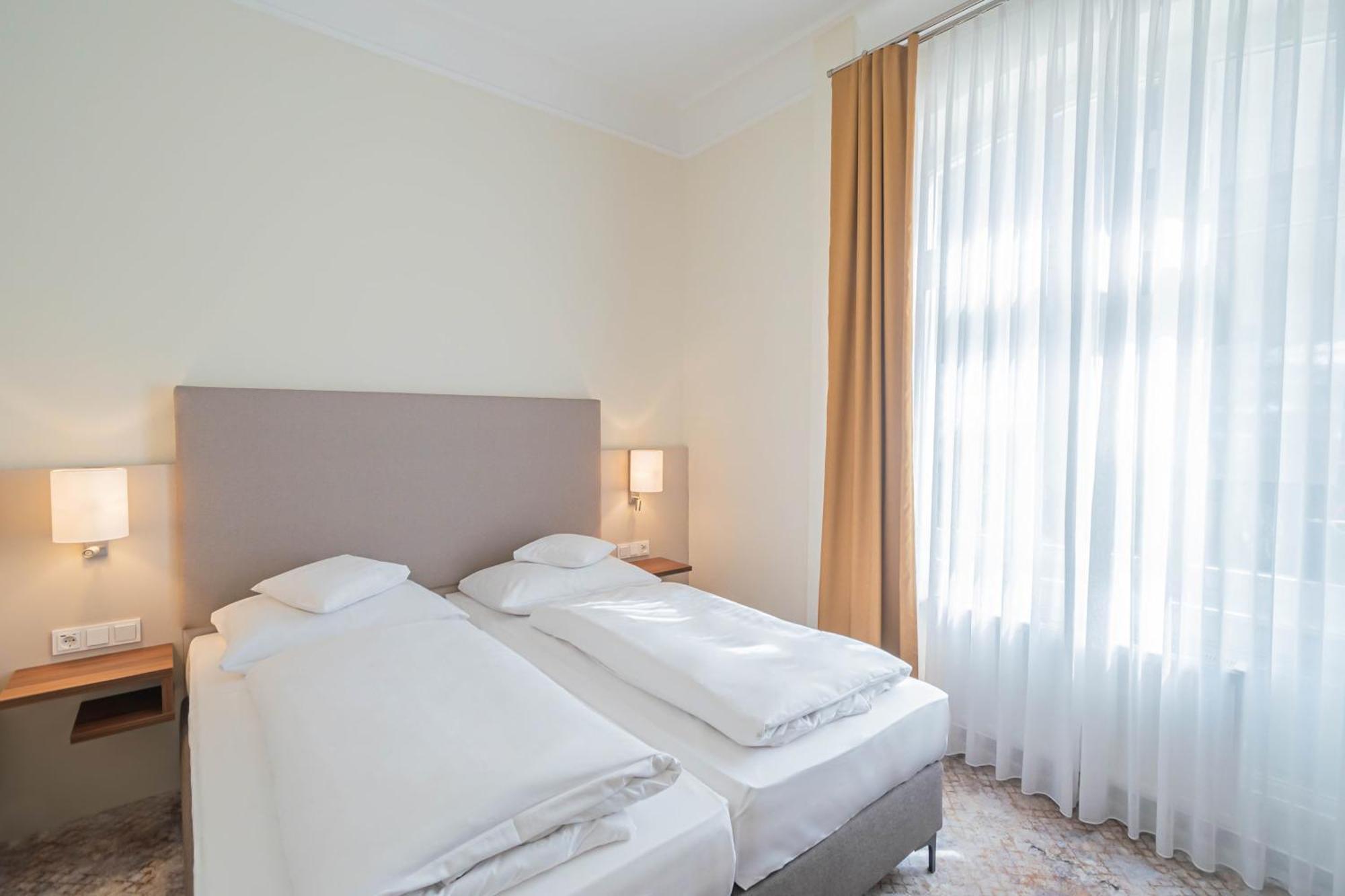 Hotel Villa Am Kurpark Bad Homburg vor der Höhe Room photo